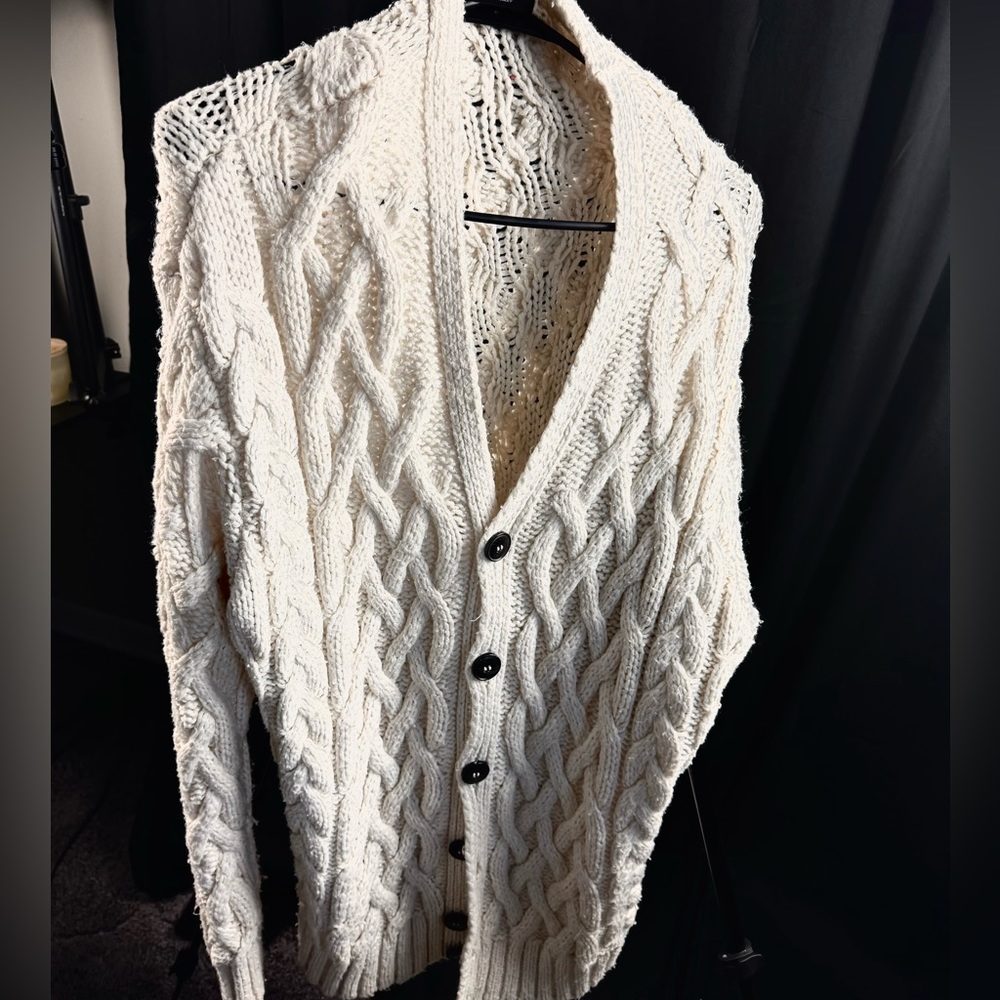 Sweater - Picture 2 of 2